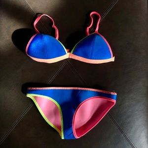triangl bikini